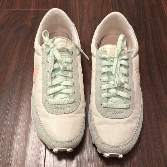 Nike Daybreak - Picture 2 of 6